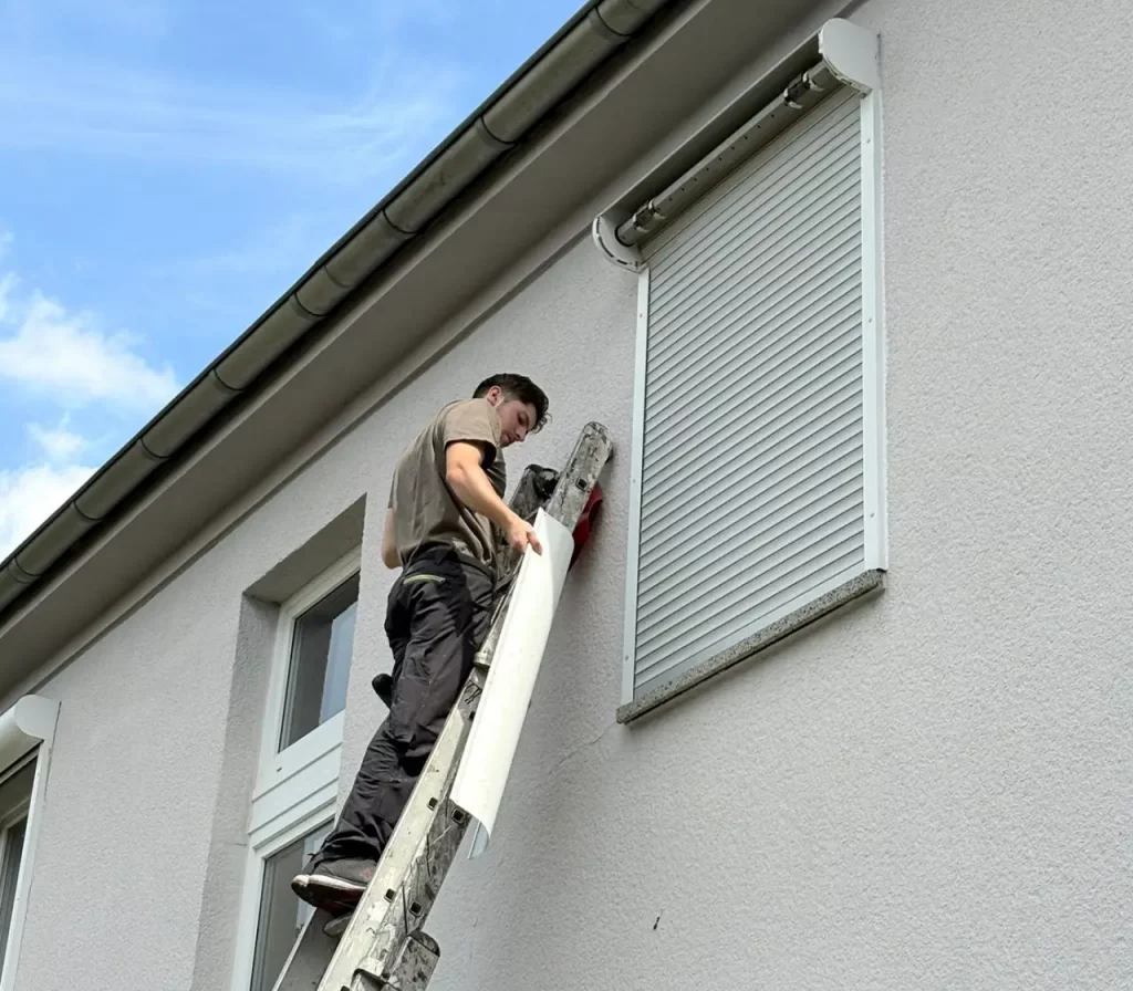 Wann lohnt sich eine Rolladenreparatur – und wann ist ein Austausch besser